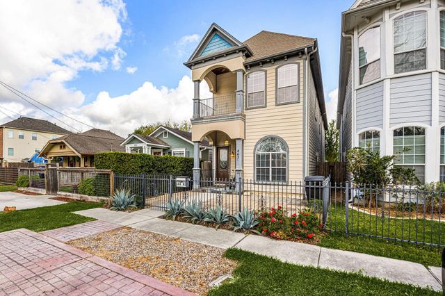 843 W 21st Street B, Houston, TX 77008