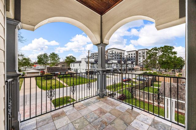 843 W 21st Street B, Houston, TX 77008