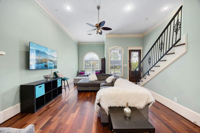 843 W 21st Street B, Houston, TX 77008