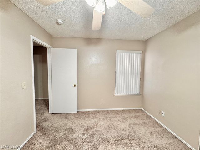 304 Crosswind Way, Las Vegas, NV 89145
