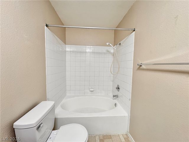 304 Crosswind Way, Las Vegas, NV 89145