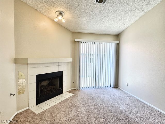 304 Crosswind Way, Las Vegas, NV 89145