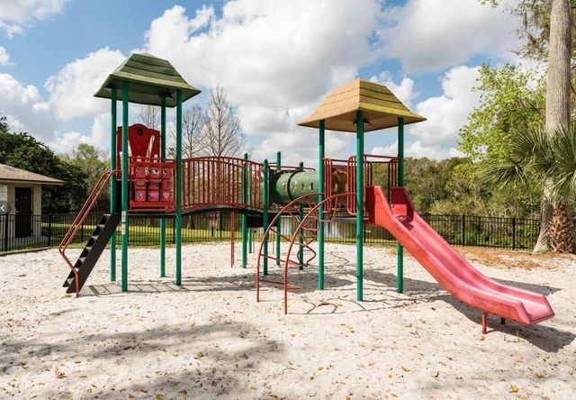 30 MOREE LOOP 37, Winter Springs, FL 32708