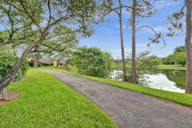 11731 Timbers Way, Boca Raton, FL 33428