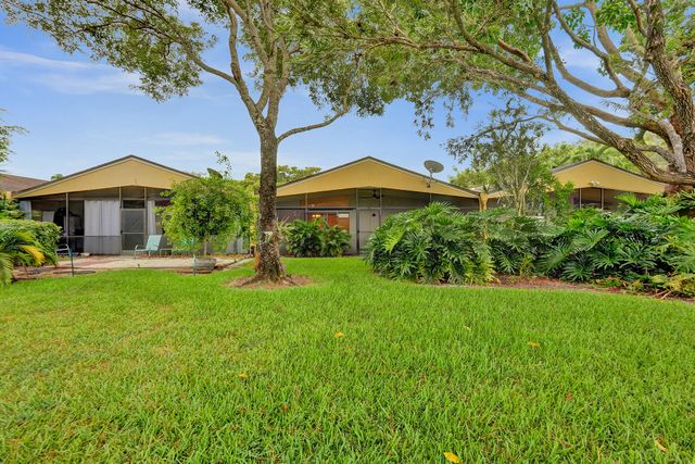 11731 Timbers Way, Boca Raton, FL 33428