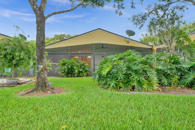 11731 Timbers Way, Boca Raton, FL 33428