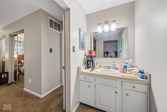 9463 Grinnell Street 53, Indianapolis, IN 46268