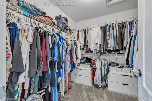 43626 Chancellor Lane, Novi, MI 48375