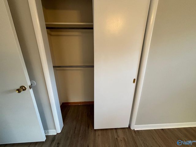 11209 Maplecrest Drive, Huntsville, AL 35803