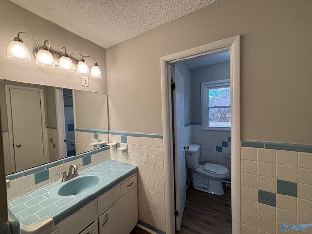 11209 Maplecrest Drive, Huntsville, AL 35803