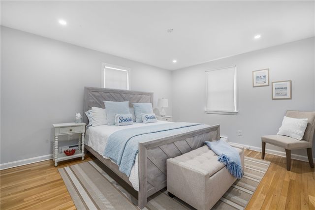384 Valley Road, Middletown, RI 02842