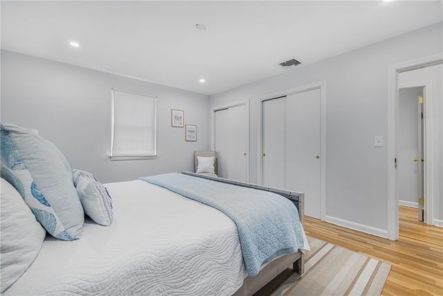 384 Valley Road, Middletown, RI 02842