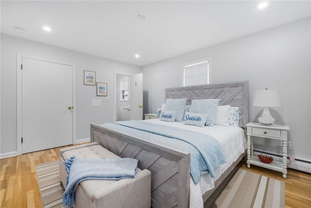 384 Valley Road, Middletown, RI 02842