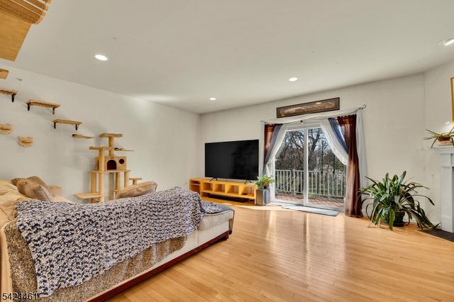 39 Autumn Ridge Rd, Parsippany-troy Hills Twp., NJ 07950