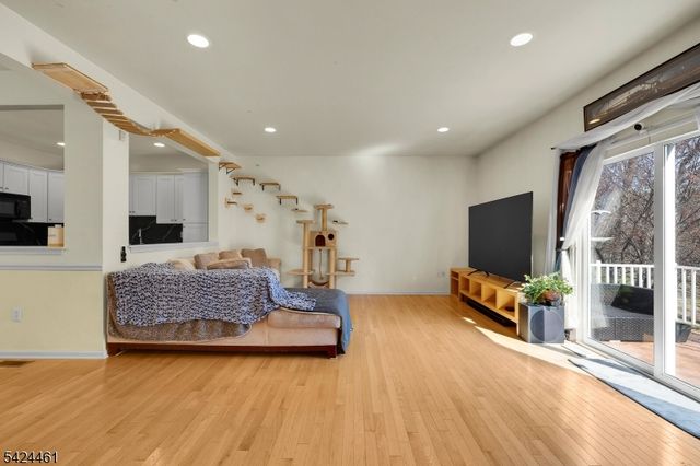 39 Autumn Ridge Rd, Parsippany-troy Hills Twp., NJ 07950