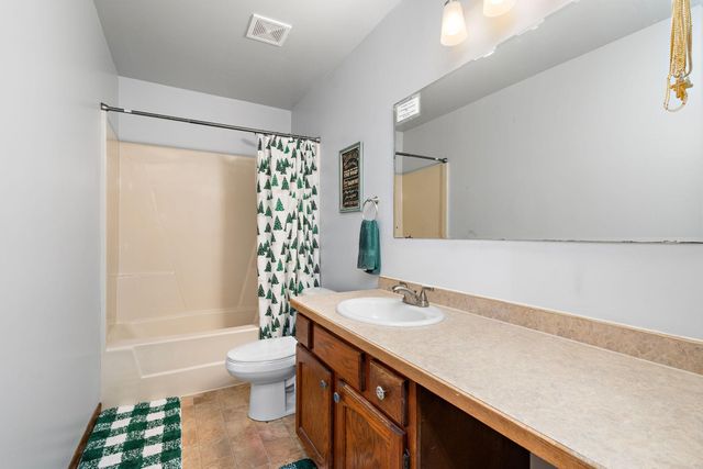 2805 Brookview Drive, Burnsville, MN 55337