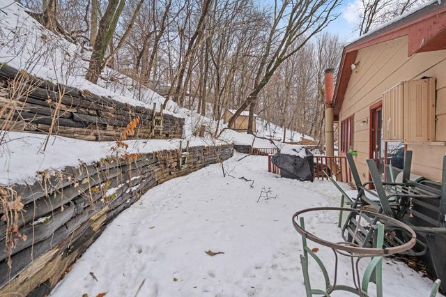 2805 Brookview Drive, Burnsville, MN 55337