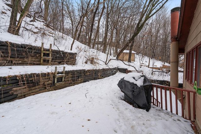 2805 Brookview Drive, Burnsville, MN 55337