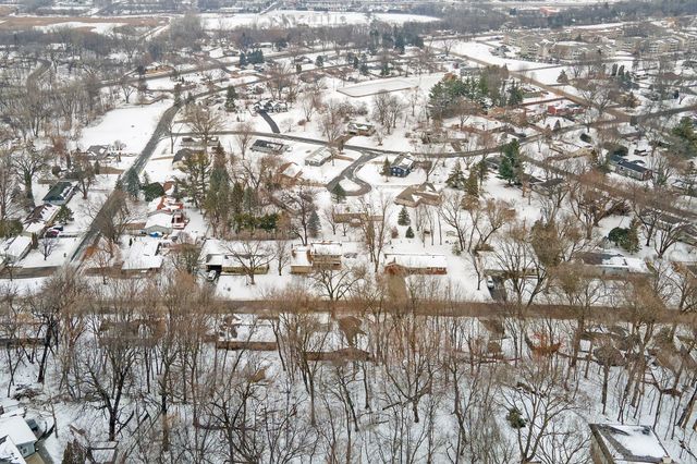 2805 Brookview Drive, Burnsville, MN 55337