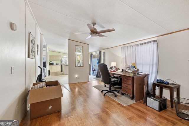 112 Laura Drive, Martin, GA 30557