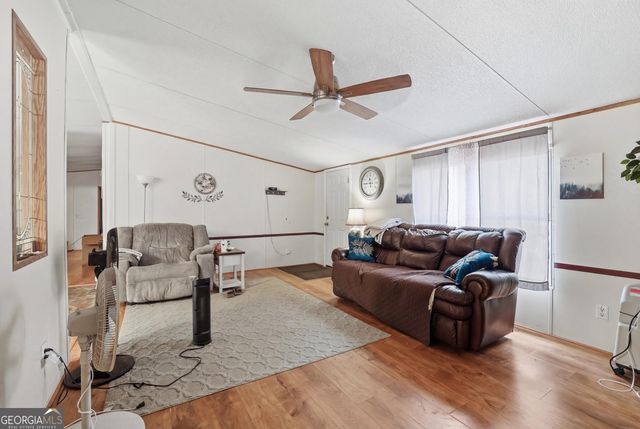 112 Laura Drive, Martin, GA 30557