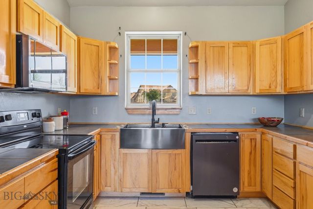 734 Landmark Drive, Belgrade, MT 59714