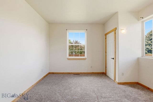 734 Landmark Drive, Belgrade, MT 59714