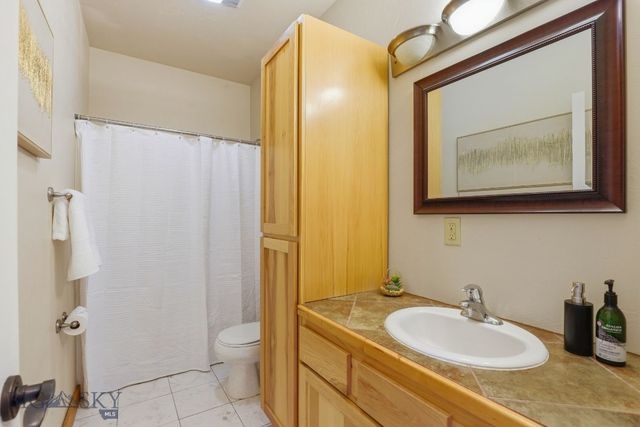 734 Landmark Drive, Belgrade, MT 59714