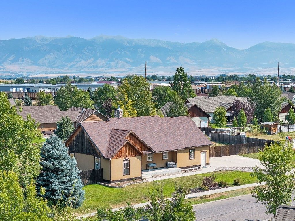 734 Landmark Drive, Belgrade, MT 59714
