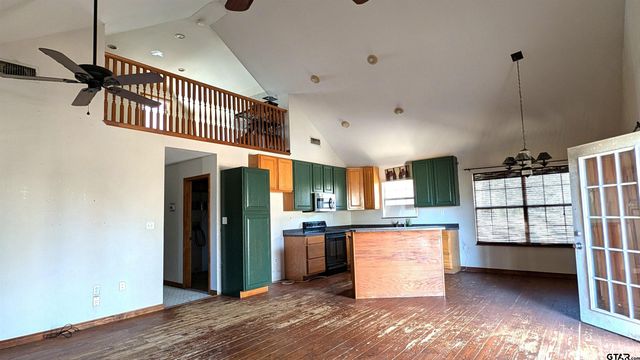 19725 CR 444, Lindale, TX 75771