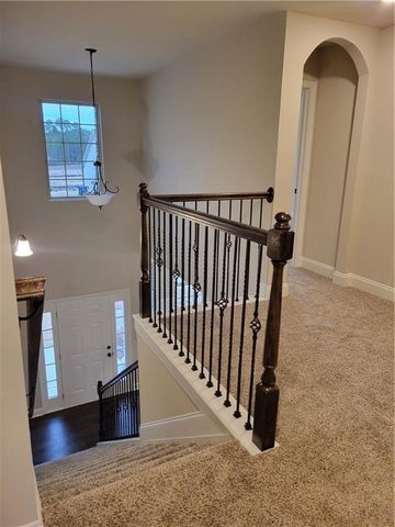 1066 Lakeview Oaks Court, Grayson, GA 30017