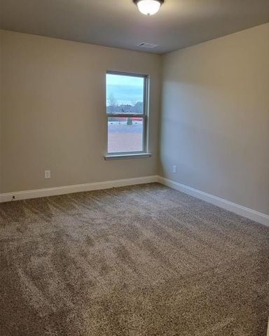 1066 Lakeview Oaks Court, Grayson, GA 30017