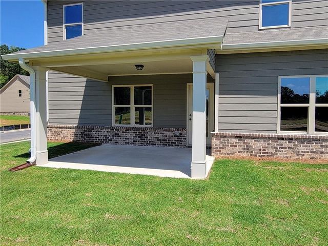 1066 Lakeview Oaks Court, Grayson, GA 30017