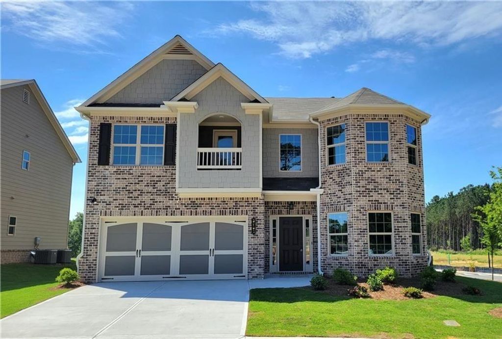 1066 Lakeview Oaks Court, Grayson, GA 30017