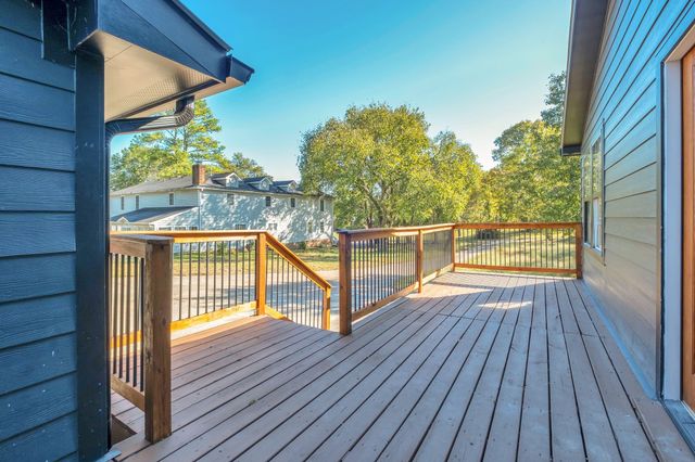 568 W Campbell Rd, Goodlettsville, TN 37072