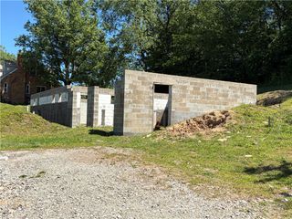 250 Hazel Kirk, Carroll Twp, PA 15063