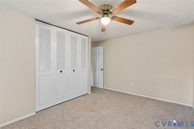 9404 Vantage Ct, Chesterfield, VA 23236