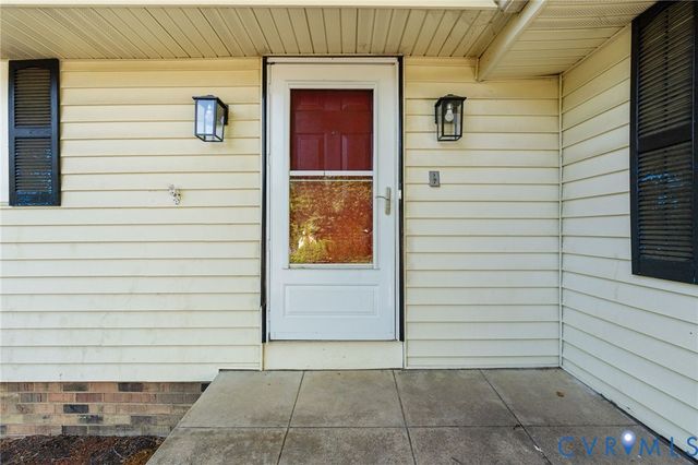 9404 Vantage Ct, Chesterfield, VA 23236