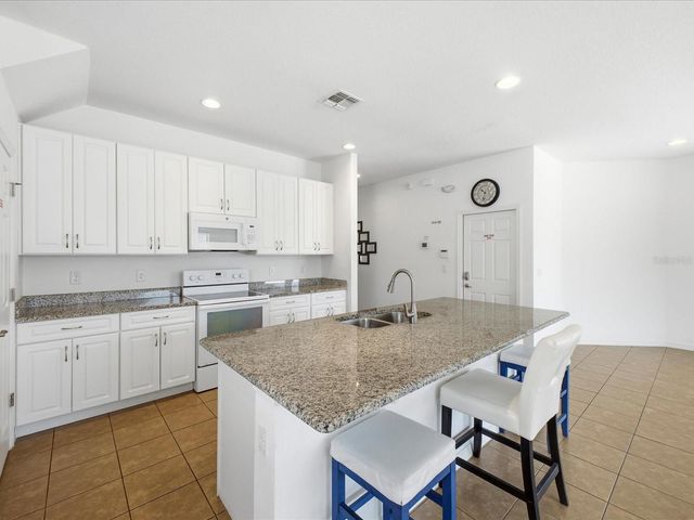 2621 ROSEMONT CIRCLE, Davenport, FL 33837