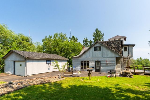 805 W 10th Street, Duluth, MN 55806