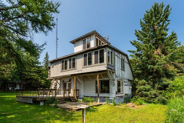 805 W 10th Street, Duluth, MN 55806