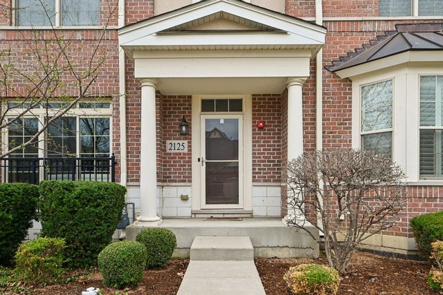 2125 Apple Hill Lane, Buffalo Grove, IL 60089