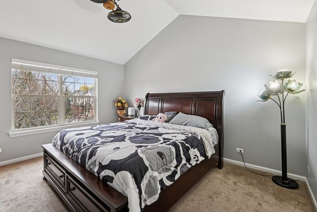 2125 Apple Hill Lane, Buffalo Grove, IL 60089