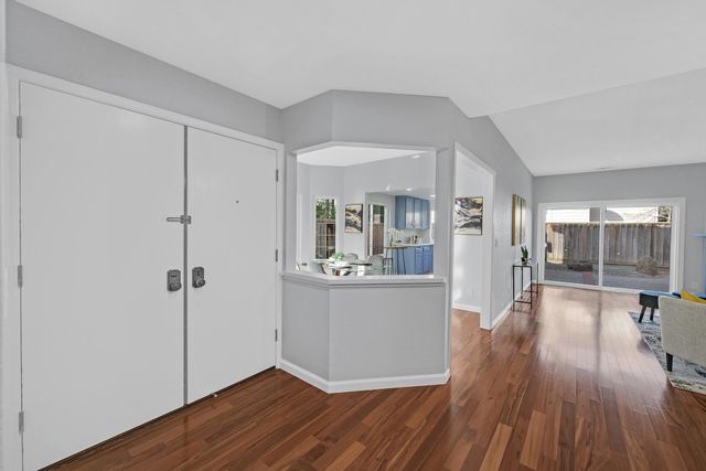 3673 Thrush Ter, Fremont, CA 94555