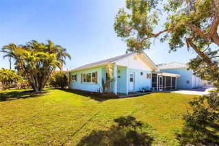 2703 AVENUE B, Holmes Beach, FL 34217