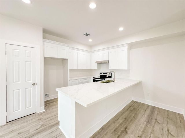 11514 Courtshire Road, Houston, TX 77076