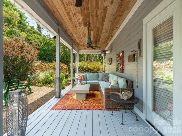 40 Overlook Road, Asheville, NC 28803