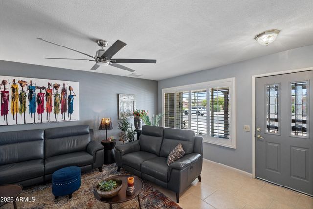 9329 W BRIARWOOD Circle N, Sun City, AZ 85351