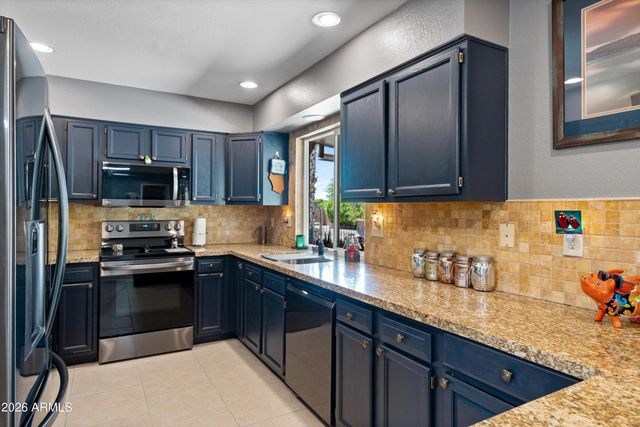 9329 W BRIARWOOD Circle N, Sun City, AZ 85351