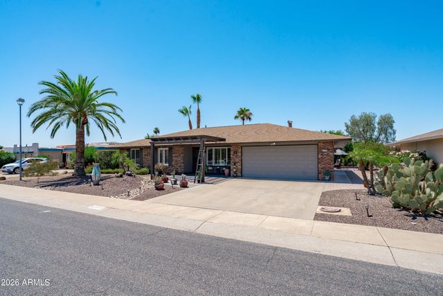 9329 W BRIARWOOD Circle N, Sun City, AZ 85351
